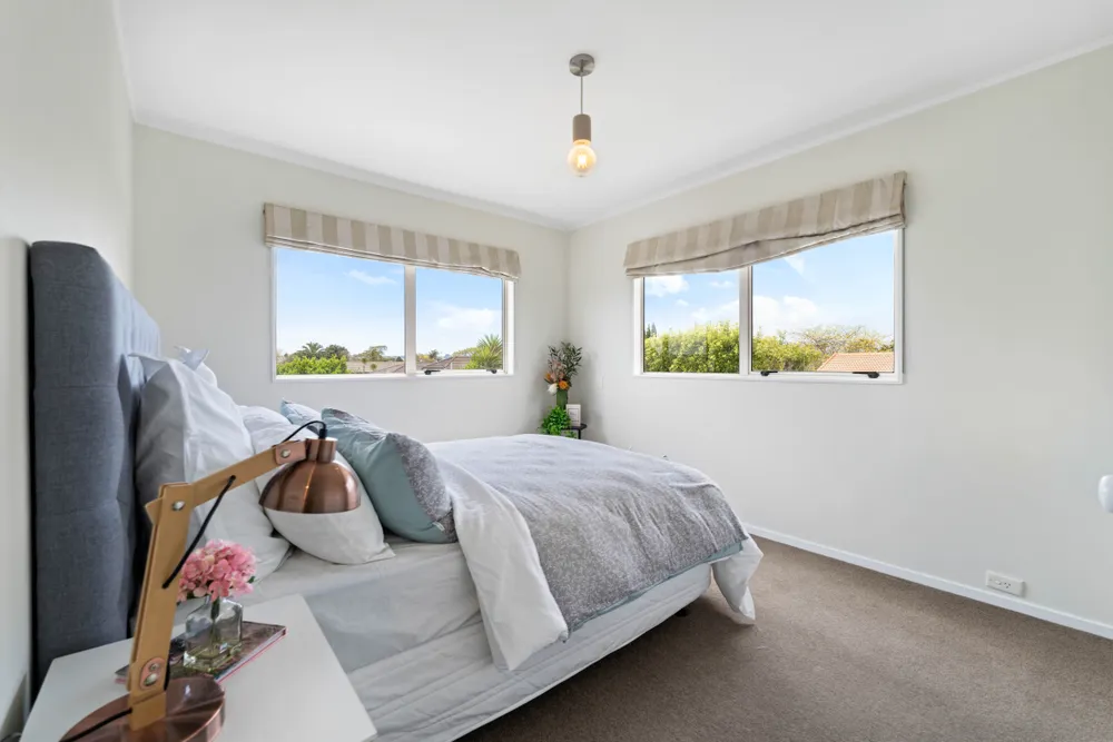 Photos of 11 Chippewa Place