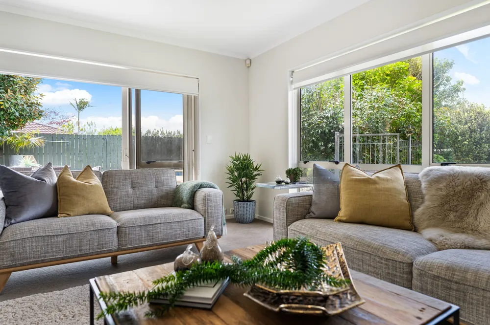 Photos of 11 Chippewa Place