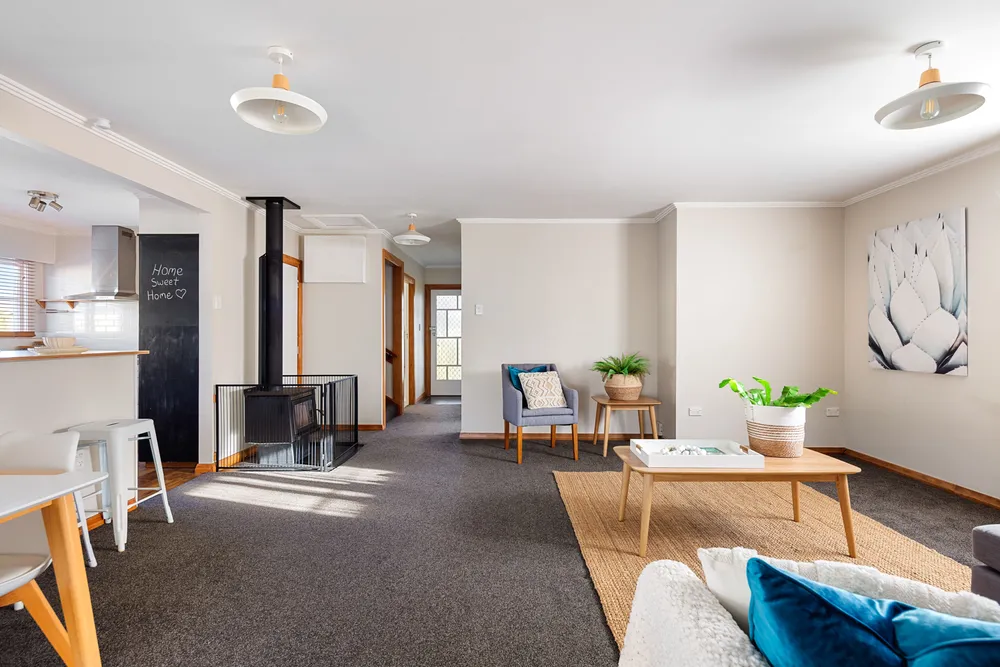 Photos of 577 Aberdeen Road