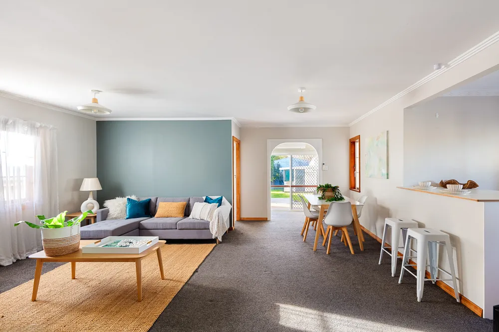 Photos of 577 Aberdeen Road