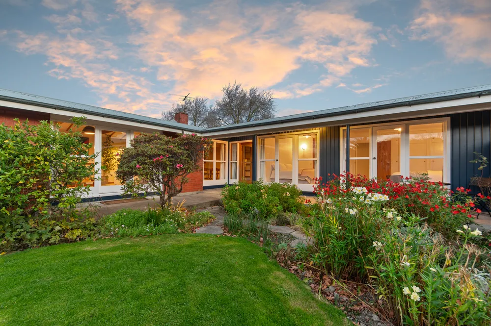 Photos of 11 Tuirau Place