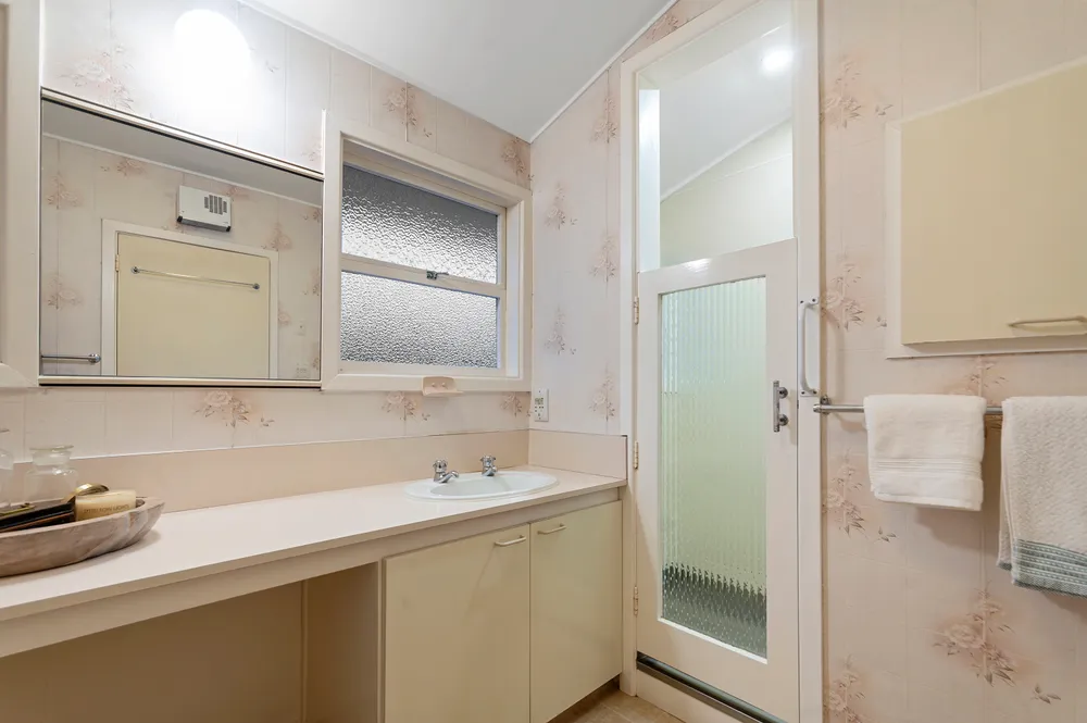 Photos of 11 Tuirau Place