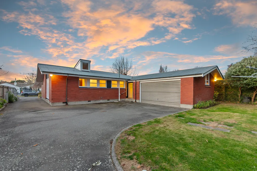 Photos of 11 Tuirau Place