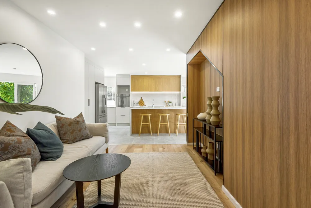 Photos of 12 Auckland Road