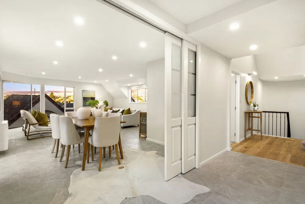 Photos of 12 Auckland Road