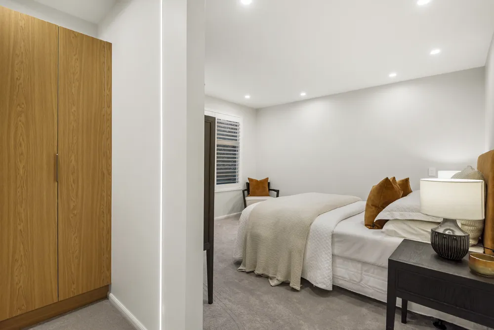 Photos of 12 Auckland Road