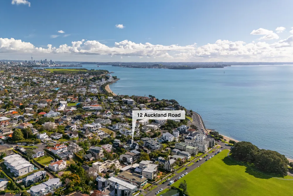 Photos of 12 Auckland Road