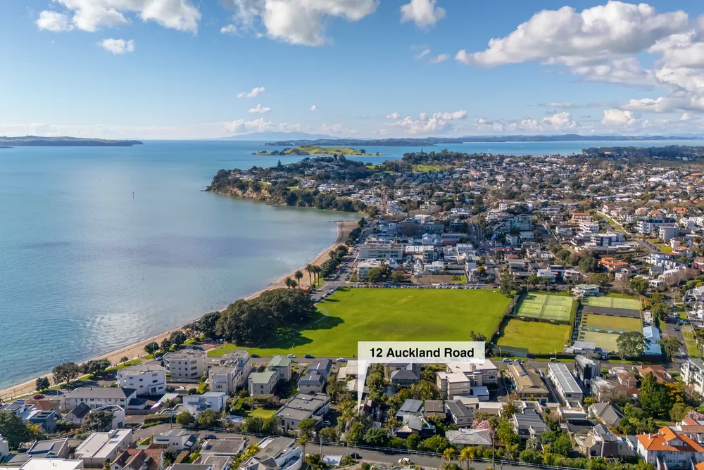 Photos of 12 Auckland Road