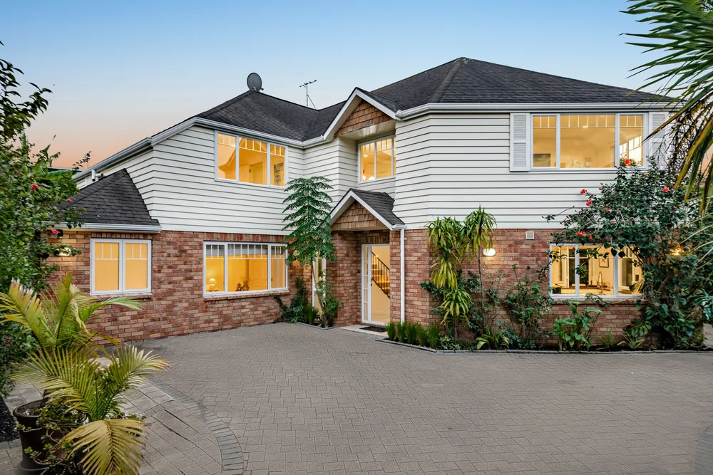 Photos of 5A Inverary Avenue