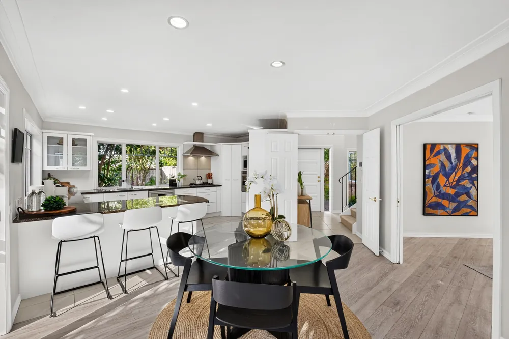 Photos of 5A Inverary Avenue