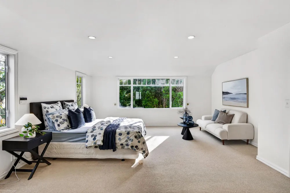 Photos of 5A Inverary Avenue