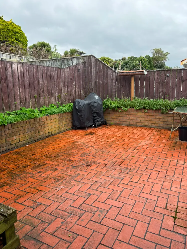 Photos of 26 Whanake Street