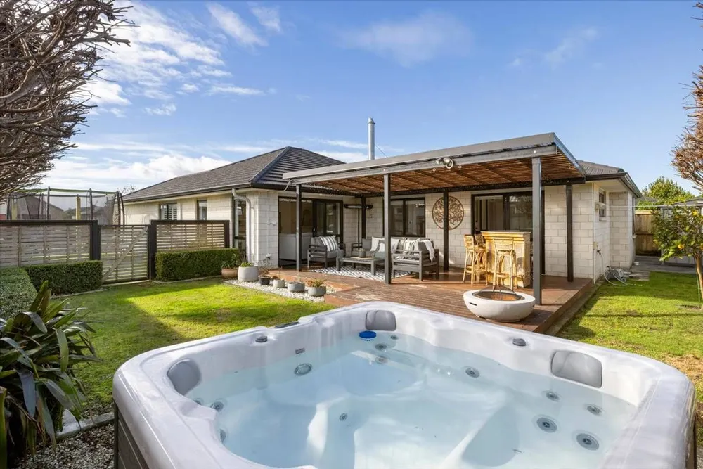 Photos of 87 Puhirake Crescent
