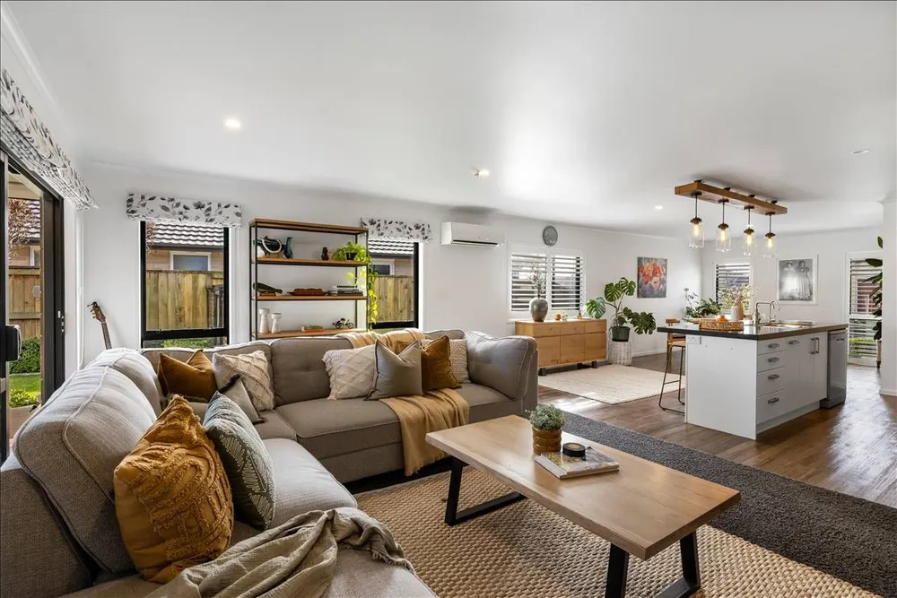 Photos of 87 Puhirake Crescent