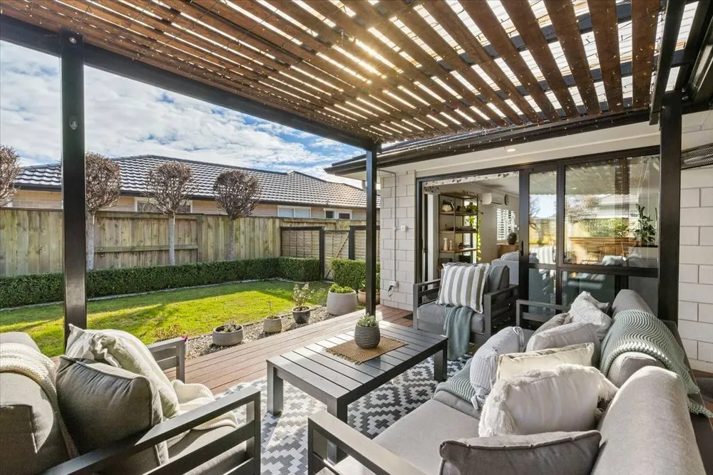 Photos of 87 Puhirake Crescent