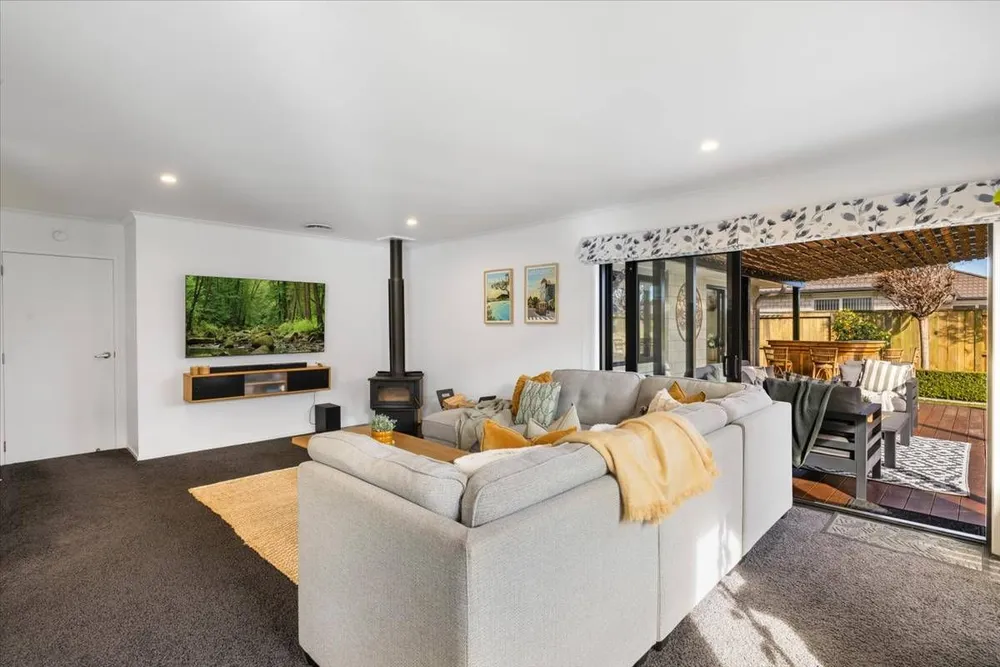 Photos of 87 Puhirake Crescent
