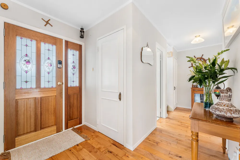Photos of 225 Manuka Road