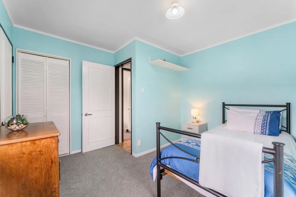 Photos of 225 Manuka Road