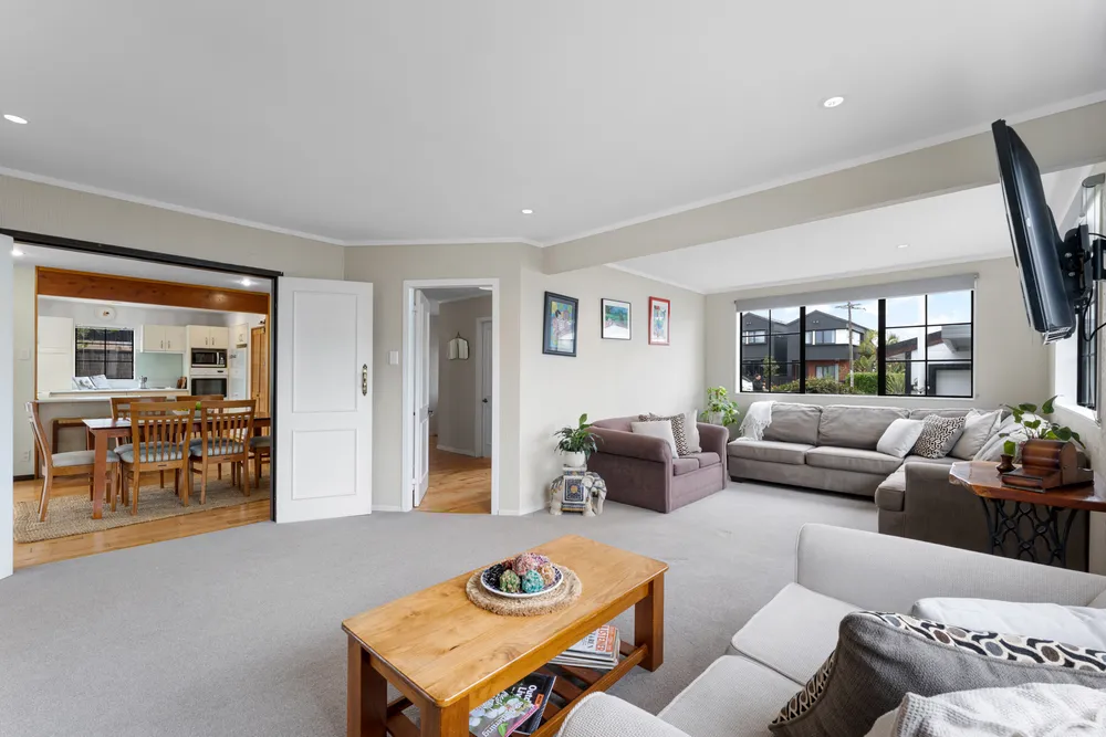 Photos of 225 Manuka Road
