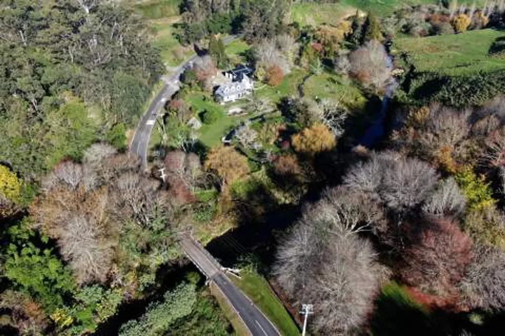 Photos of 86 Old Highway