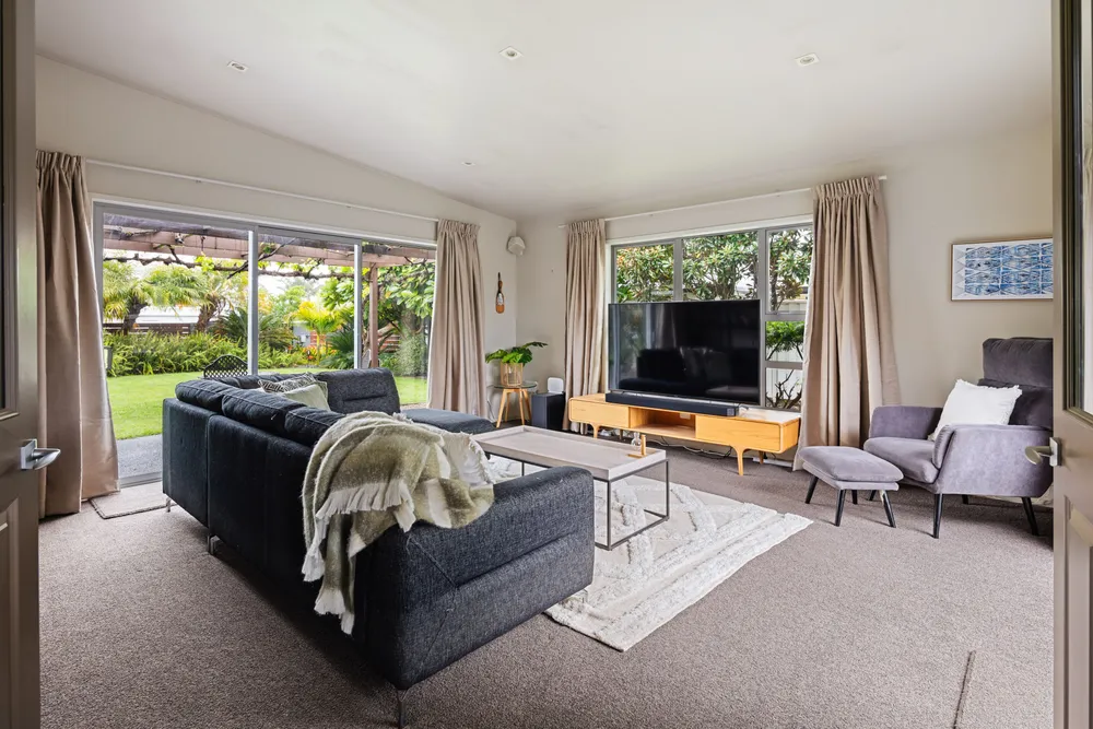 Photos of 4 Roger Street