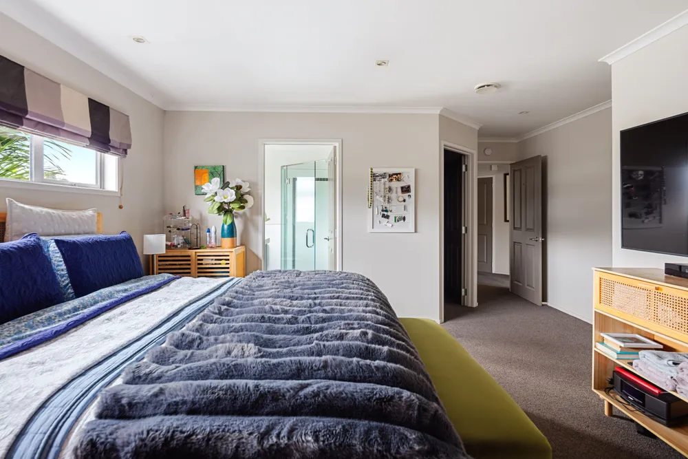 Photos of 4 Roger Street
