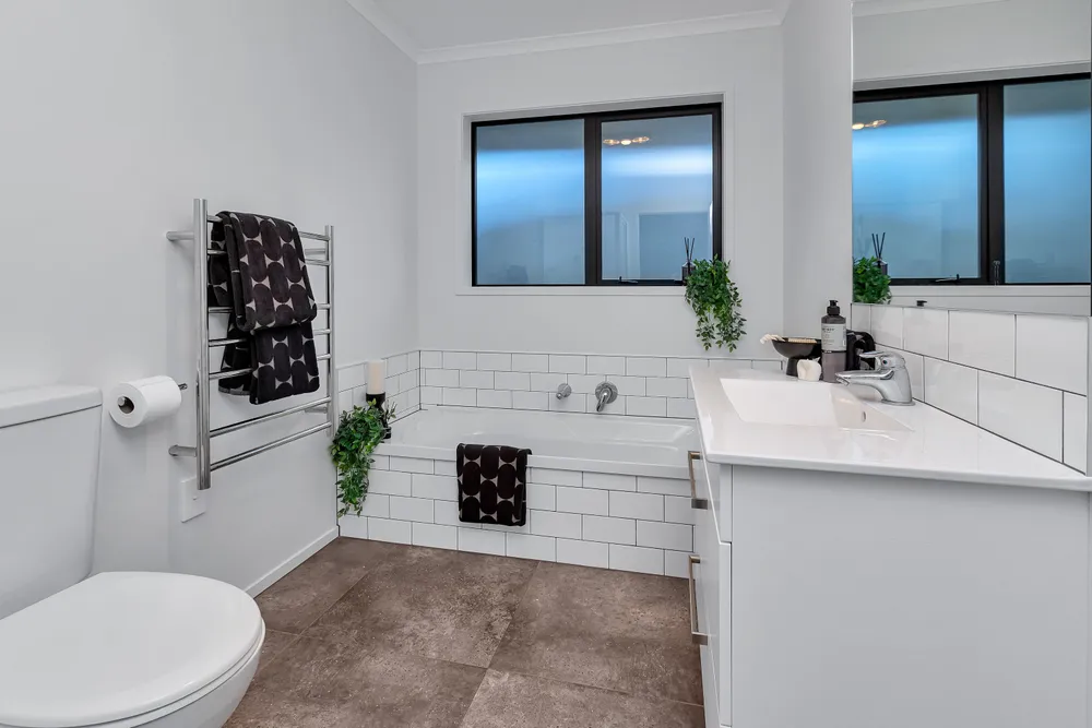 Photos of 10 Suncrest Lane