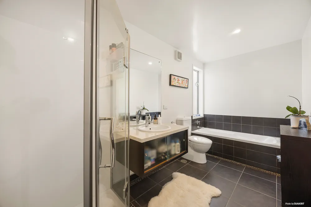 Photos of 25A Hawera Road