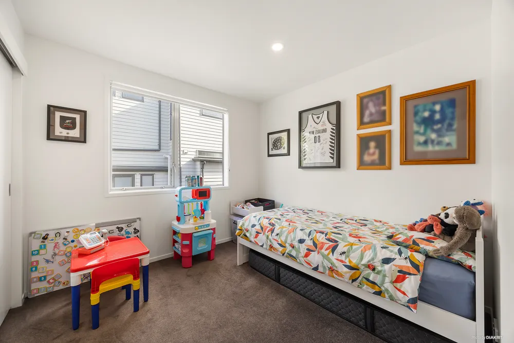 Photos of 25A Hawera Road
