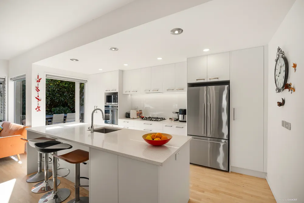 Photos of 25A Hawera Road
