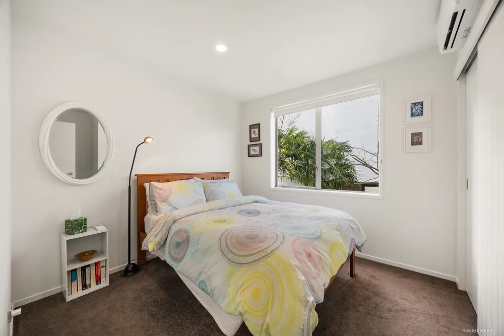 Photos of 25A Hawera Road