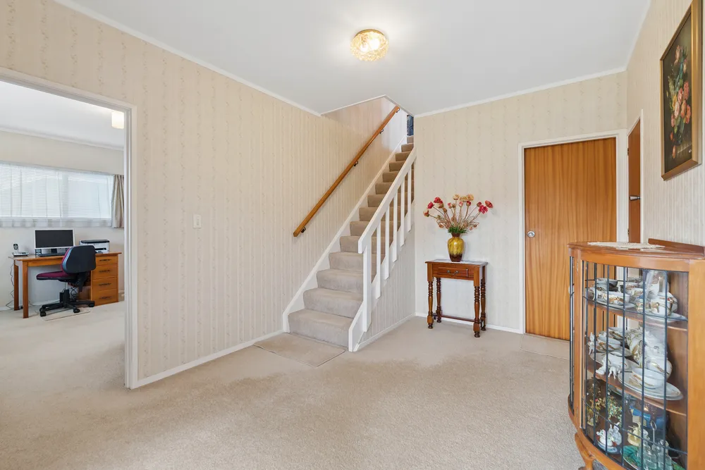 Photos of 1/131 Glenmore Road