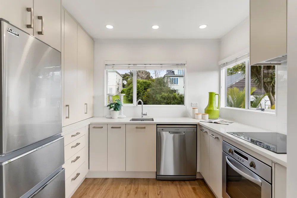 Photos of 18A Bannerman Road