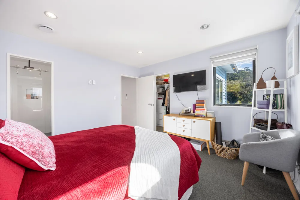 Photos of 88 Kaipatiki Road