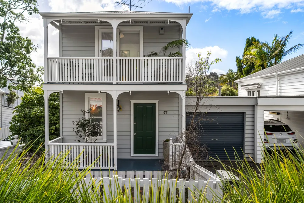 Photos of 63 Third Avenue