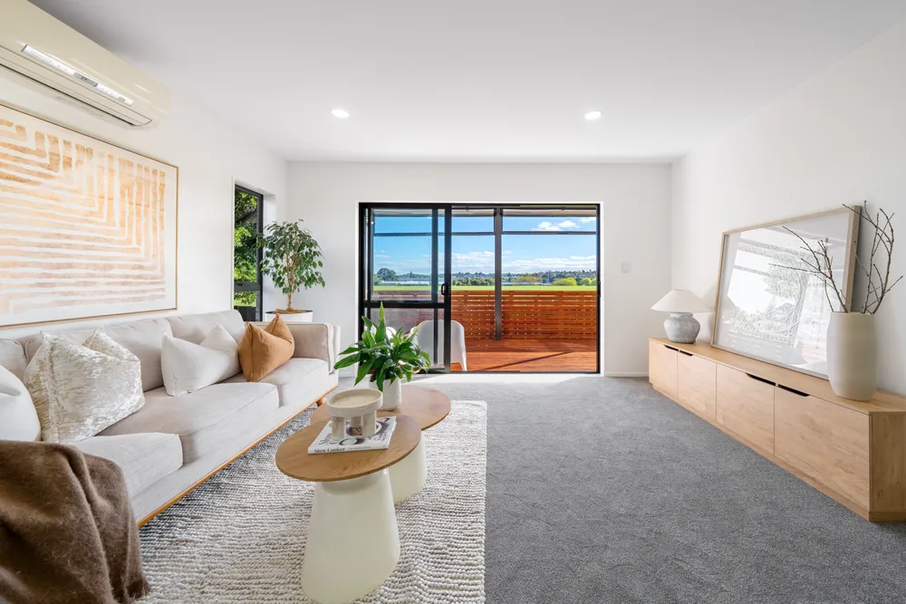 Photos of 54A Blakeborough Drive