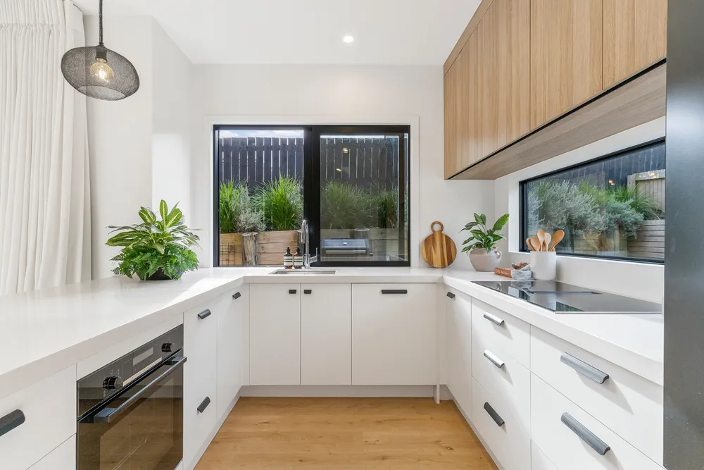 Photos of 51A Monarch Avenue