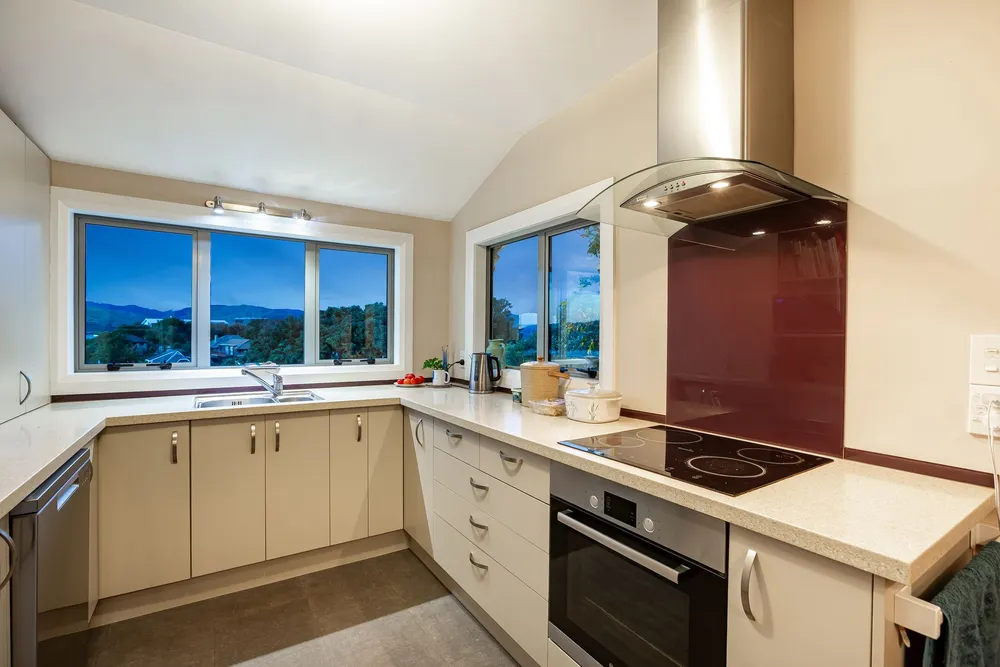 Photos of 61 Bayview Road
