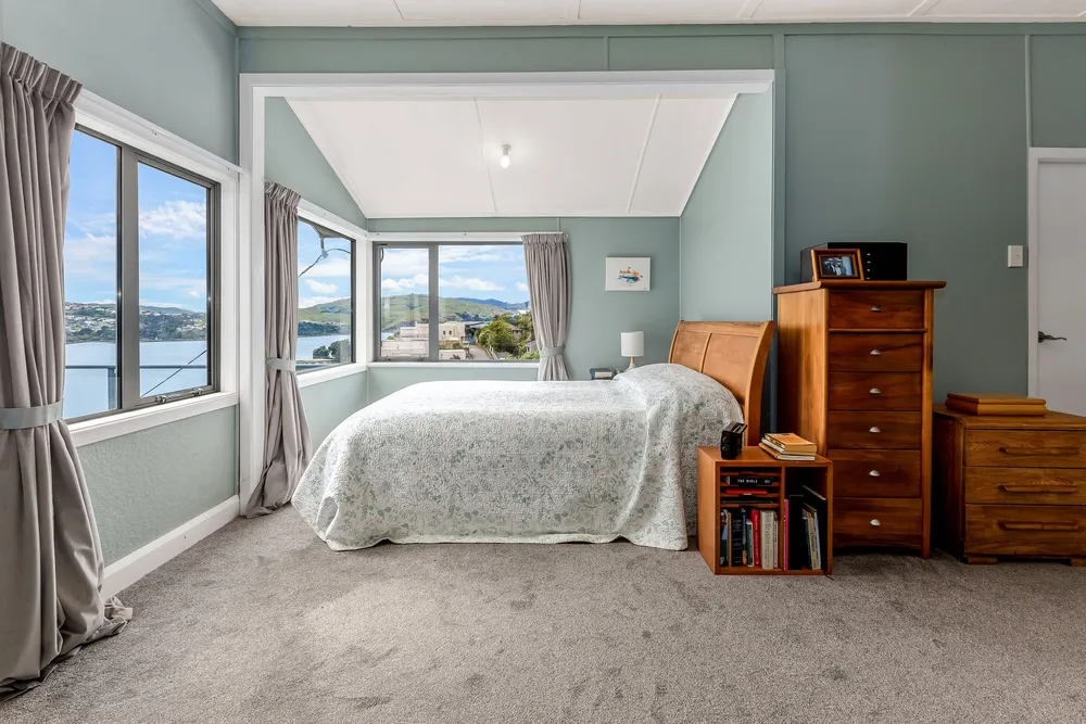 Photos of 61 Bayview Road