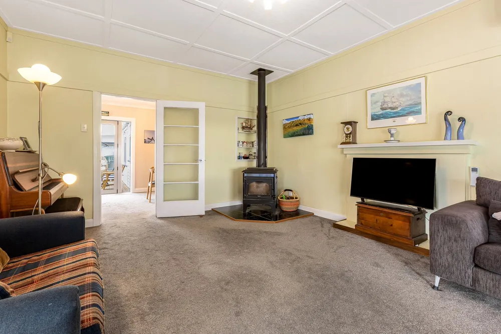 Photos of 61 Bayview Road
