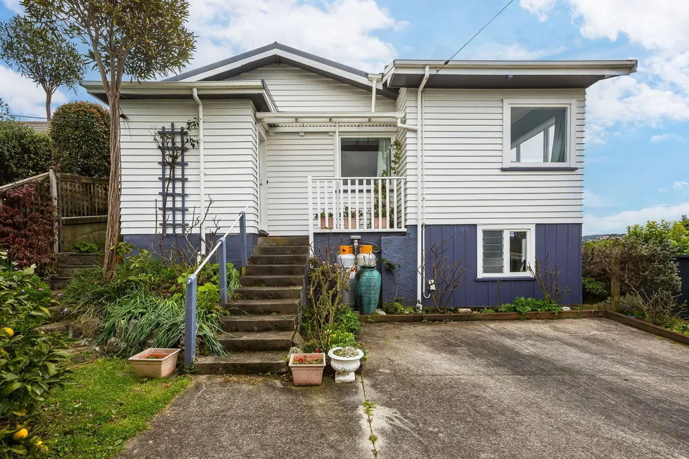 Photos of 61 Bayview Road