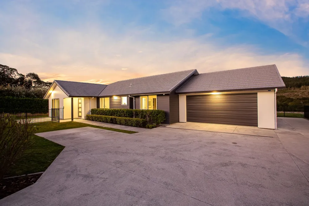 Photos of 61 Bayview Road