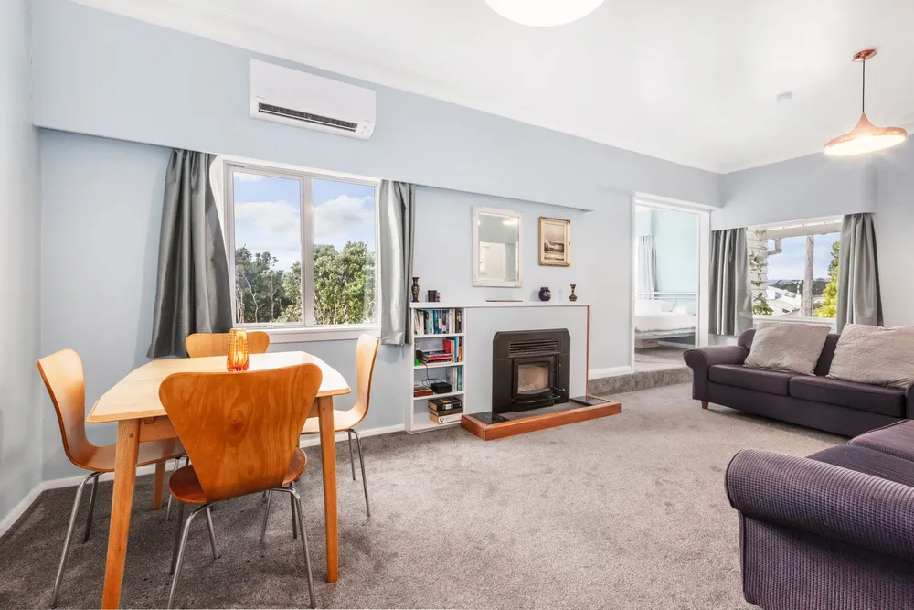 Photos of 61 Bayview Road