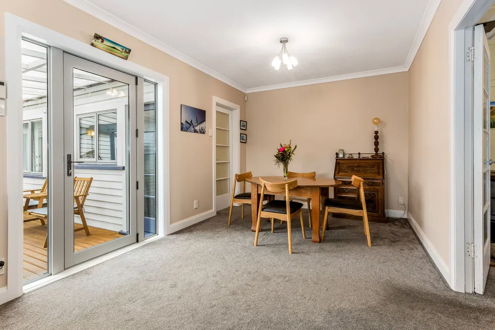 Photos of 61 Bayview Road