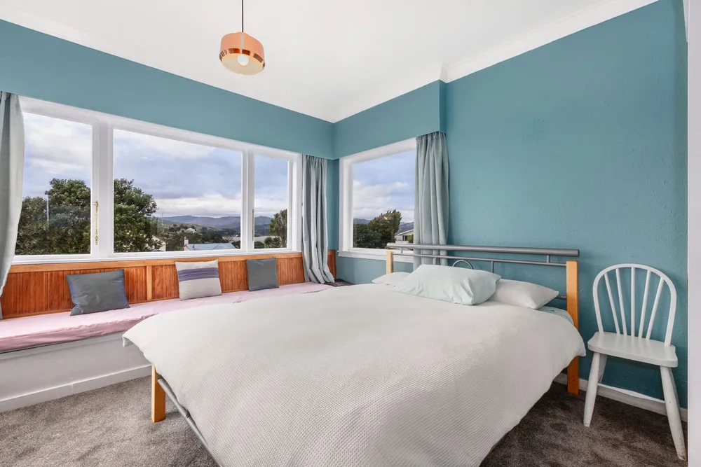 Photos of 61 Bayview Road