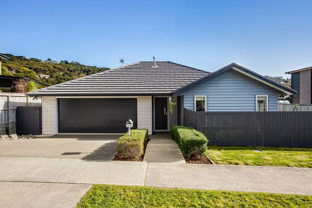 Photos of 61 Bayview Road