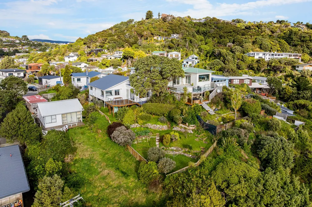 Photos of 61 Bayview Road