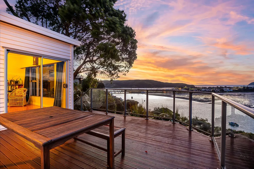 Photos of 61 Bayview Road