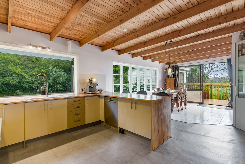 Photos of 525 Whitford Road
