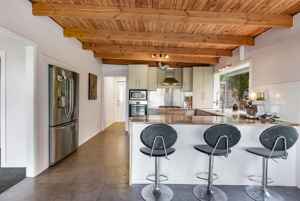 Photos of 525 Whitford Road